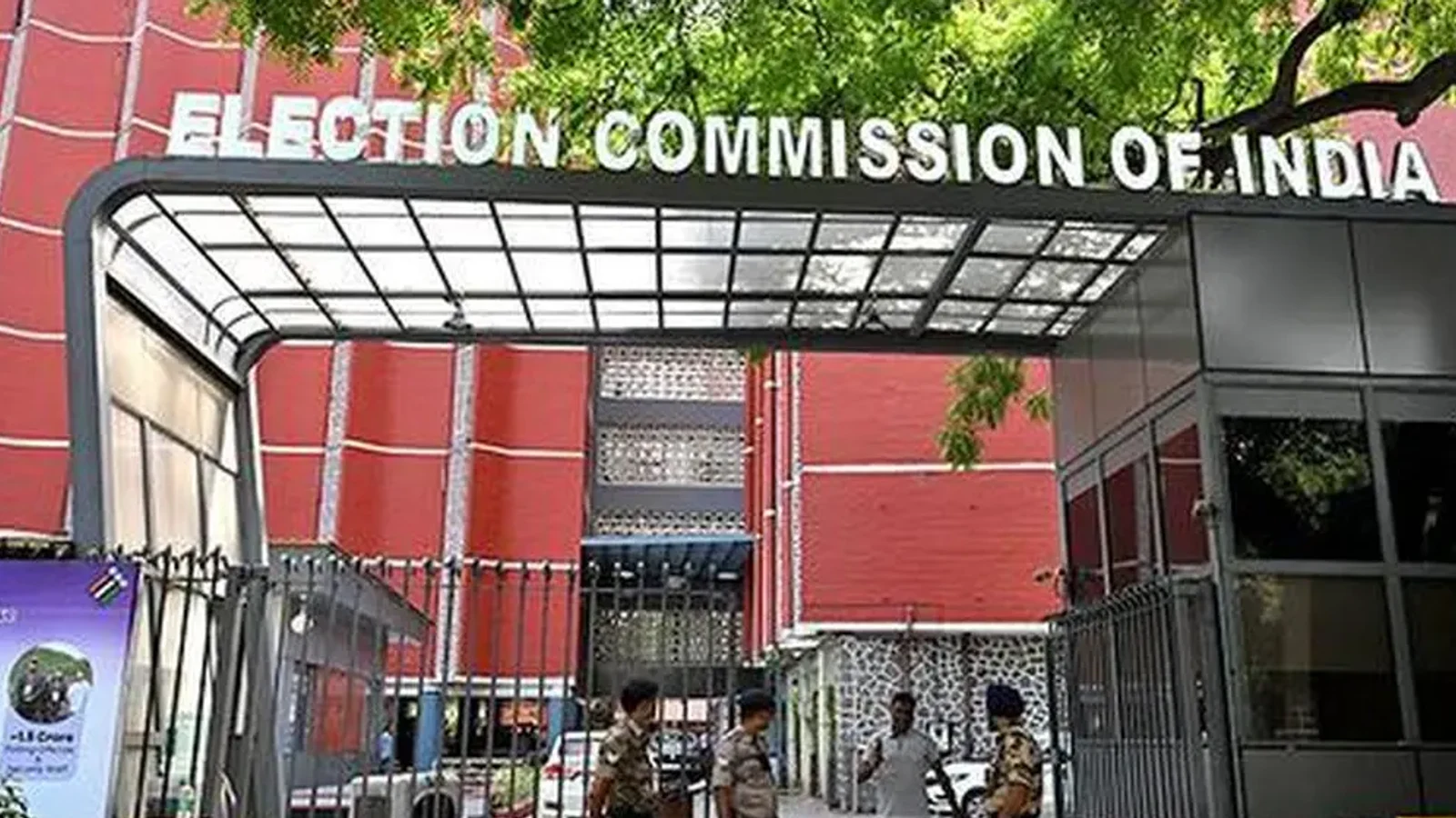 द न्यूज़ 100 डेस्क: अंतरराष्ट्रीय घटनाक्रम से जुड़ा समाचार चित्र
