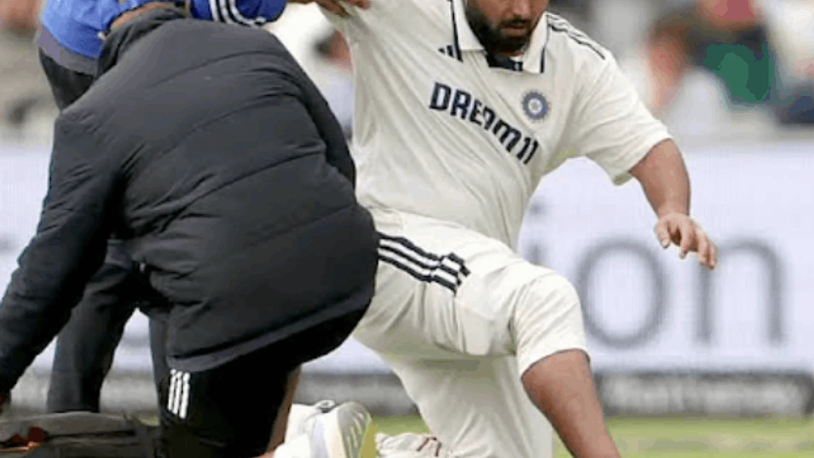 रोहित के रिहैब की जानकारी BCCI ने सार्वजनिक नहीं की: दावा-पिछले एक साल में 32 क्रिकेटर चोटिल हुए, मैनचेस्ट