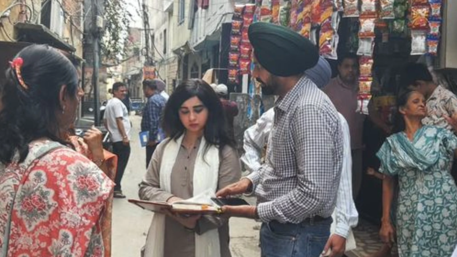 डेंगू हॉट स्पॉट में पहुंची केंद्र की टीम, फील्ड गतिविधियां जांची