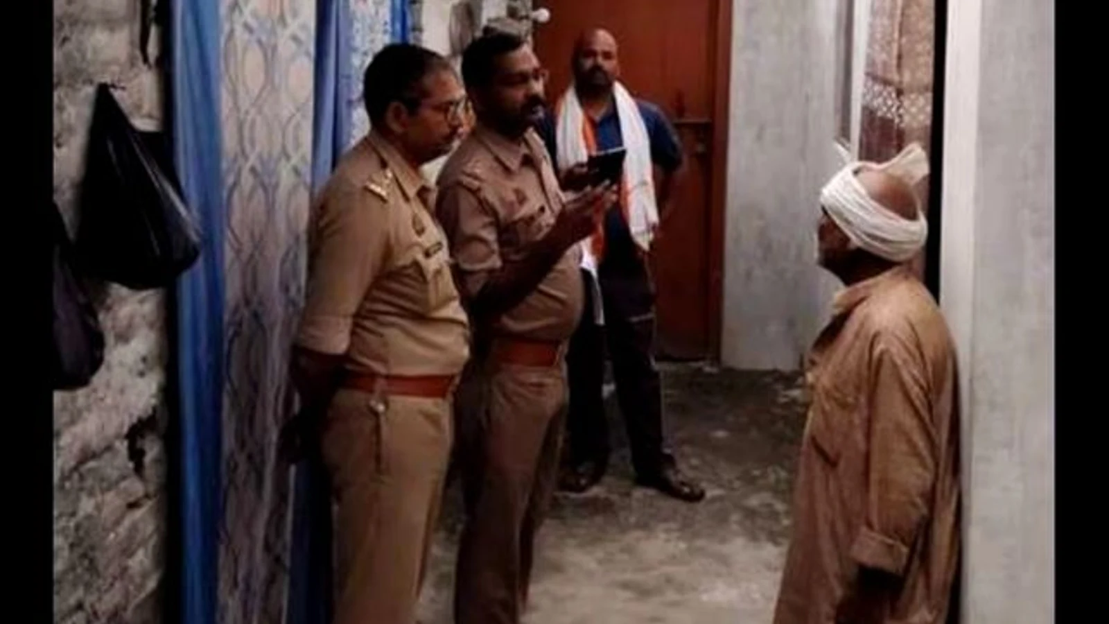 द न्यूज़ 100 डेस्क: नेमा गांव में रात का हमला,62वर्षीय महिला की हालत गंभीर से जुड़ा समाचार चित्र