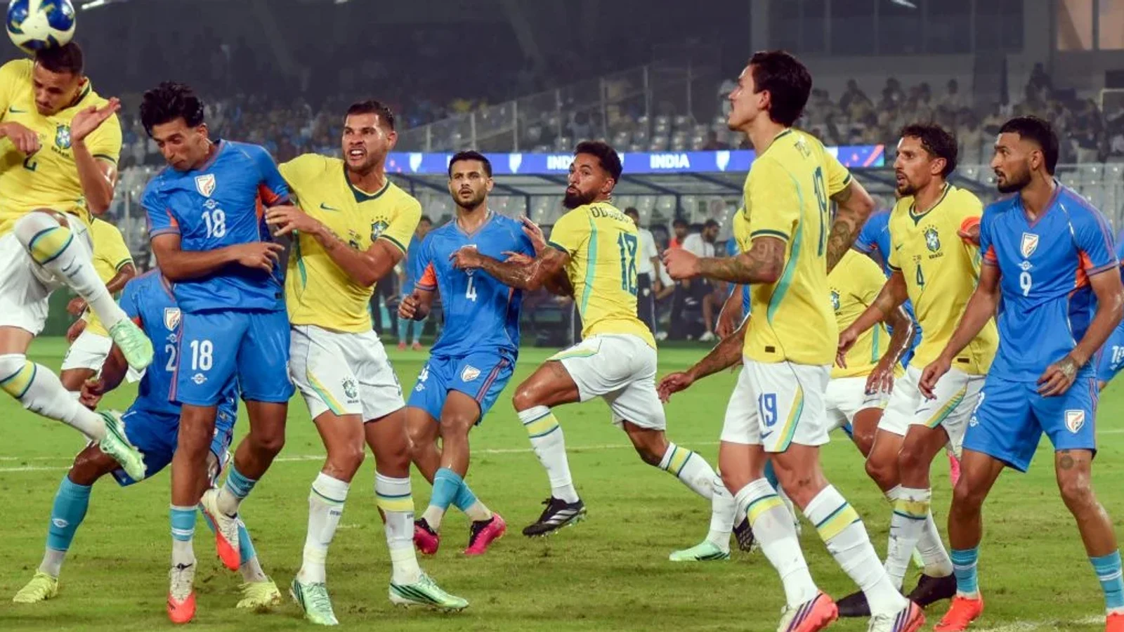 India vs Brazil फुटबॉल: भारत ने 51 हजार दर्शकों के सामने 25 मिनट तक दी कड़ी टक्कर; फिर ब्राजील ने दिखाया क्लास, 4-0 से जीता मैच