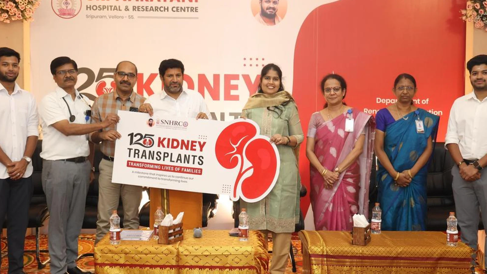 द न्यूज़ 100 डेस्क: अंतरराष्ट्रीय घटनाक्रम से जुड़ा समाचार चित्र