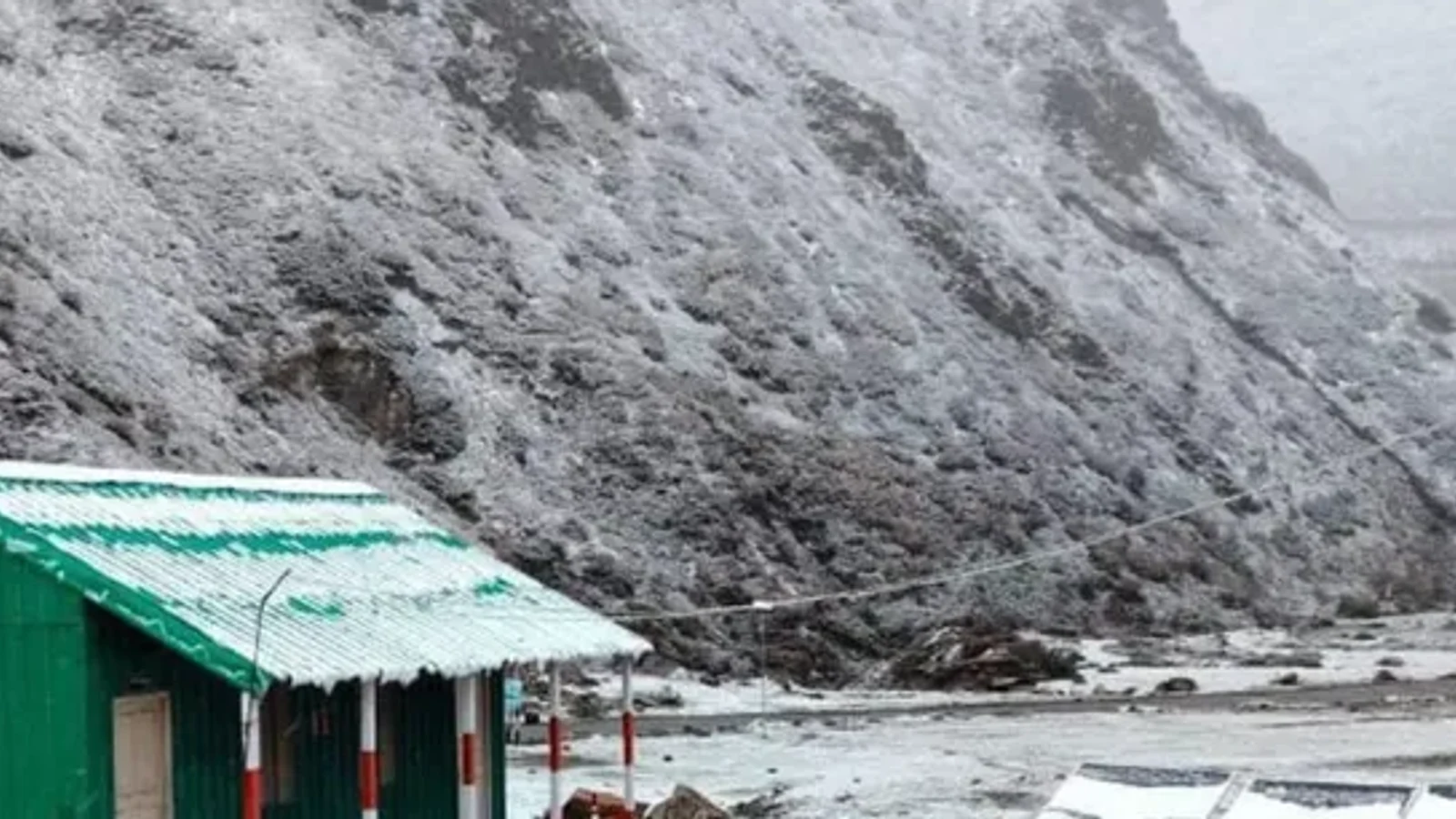 उत्तराखंड में मौसम का यू-टर्न: हरिद्वार में ओलावृष्टि से नुकसान, नौ जिलों में येलो अलर्ट