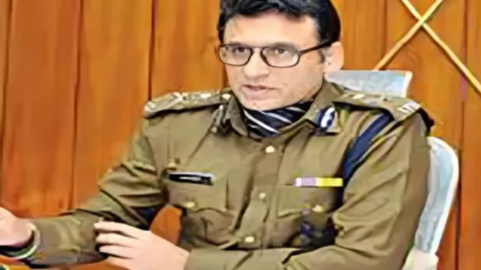 हरियाणा में बड़ा प्रशासनिक फेरबदल, 13 IPS और 22 HPS अधिकारियों का ट्रांसफर; नवदीप सिंह विर्क बने SHRC के DG