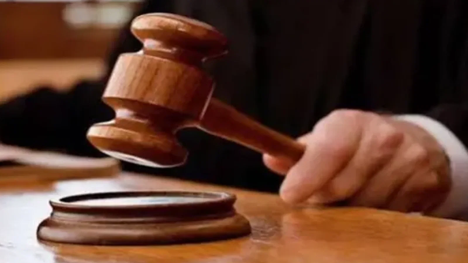 द न्यूज़ 100 डेस्क: , हाई कोर्ट ने खारिज की याचिका से जुड़ा समाचार चित्र