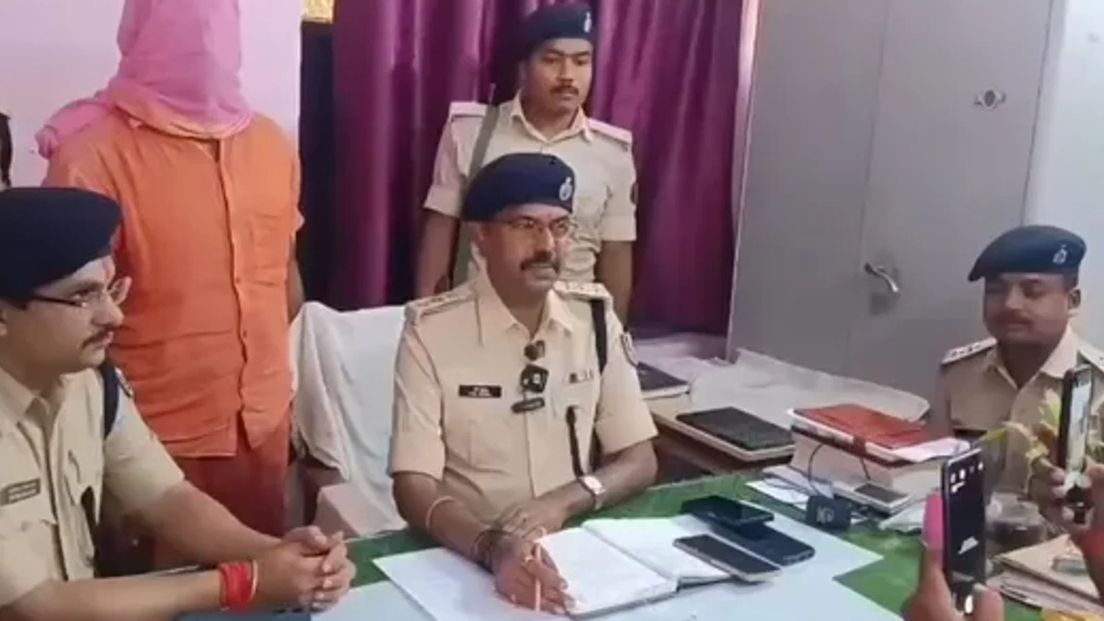 आरा स्टेशन के पास से गिरफ्तार हुआ 25 हजार का इनामी हिस्ट्रीशीटर दानी यादव, दर्ज हैं हत्या और लूट के 23 मामले