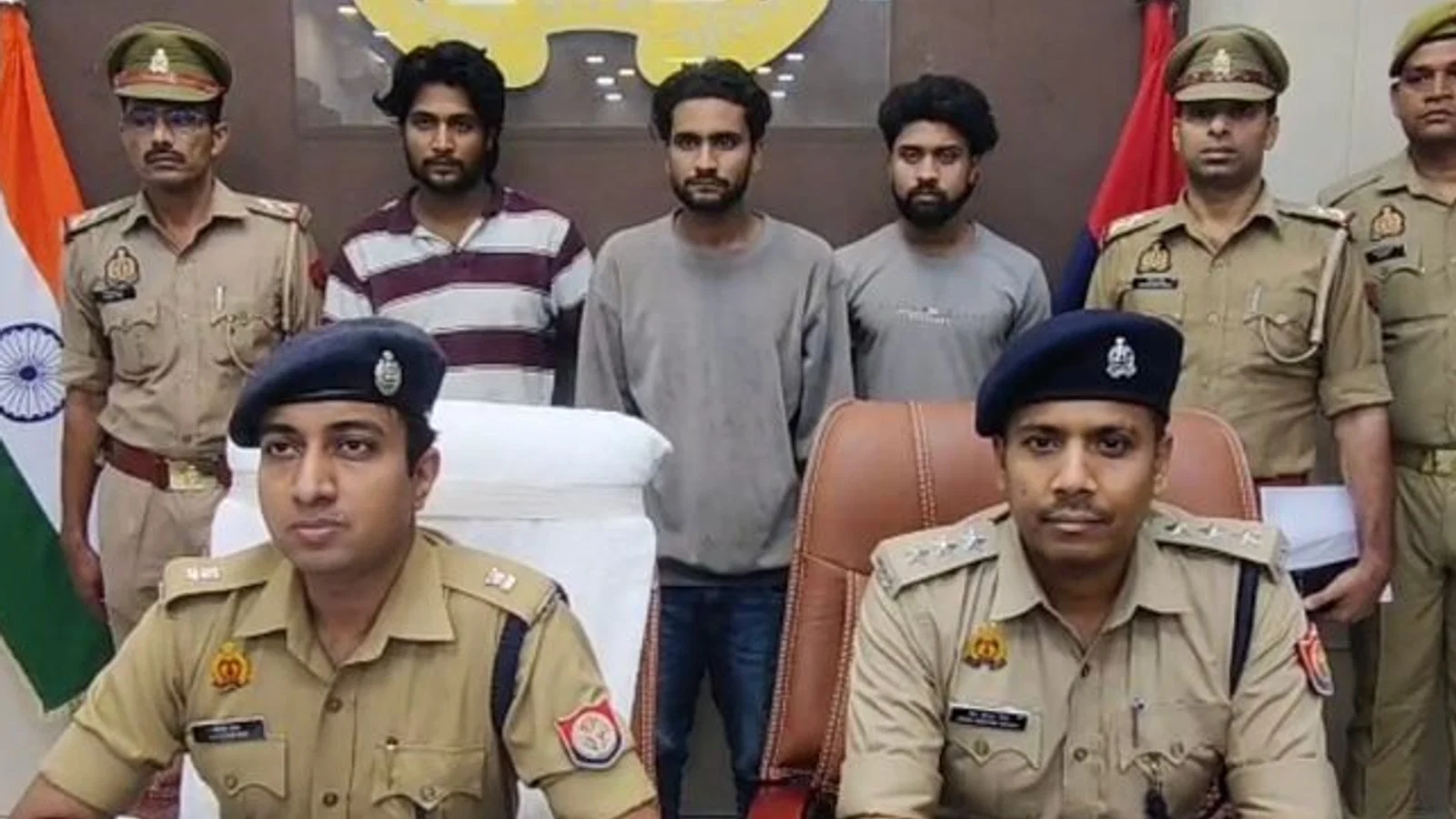 बिजनौर में तार चोर गिरोह पर पुलिस का शिकंजा: ढाई क्विंटल चोरी के तार के साथ तीन आरोपी गिरफ्तार