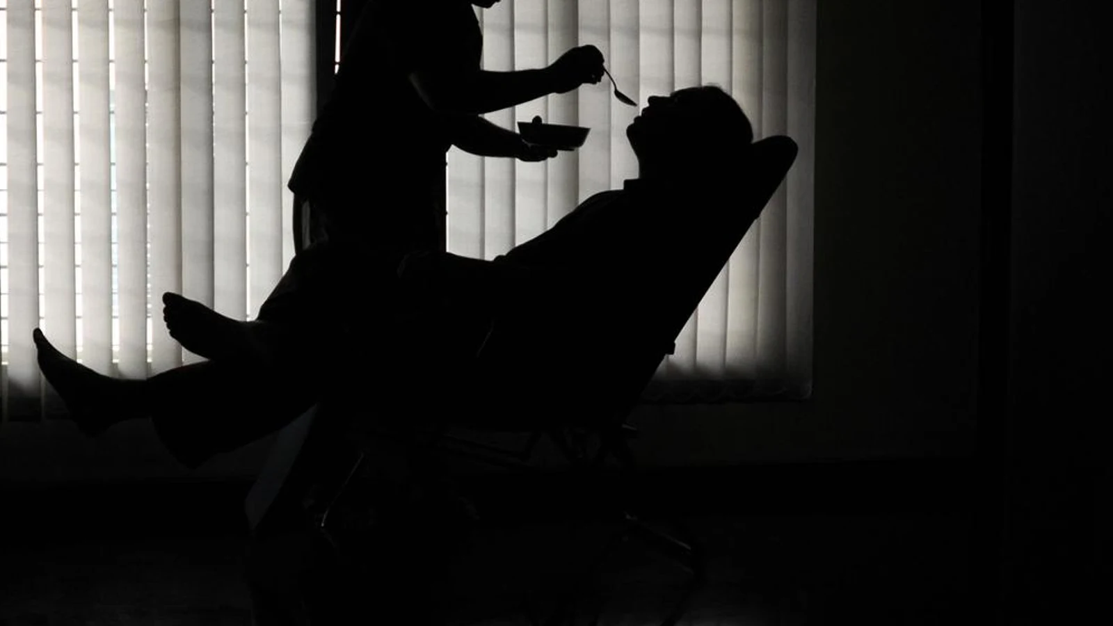 Carers uncared for: Lack of regulations make home nurses vulnerable in Keralam पर बड़ी खबर व मुख्य बिंदु
