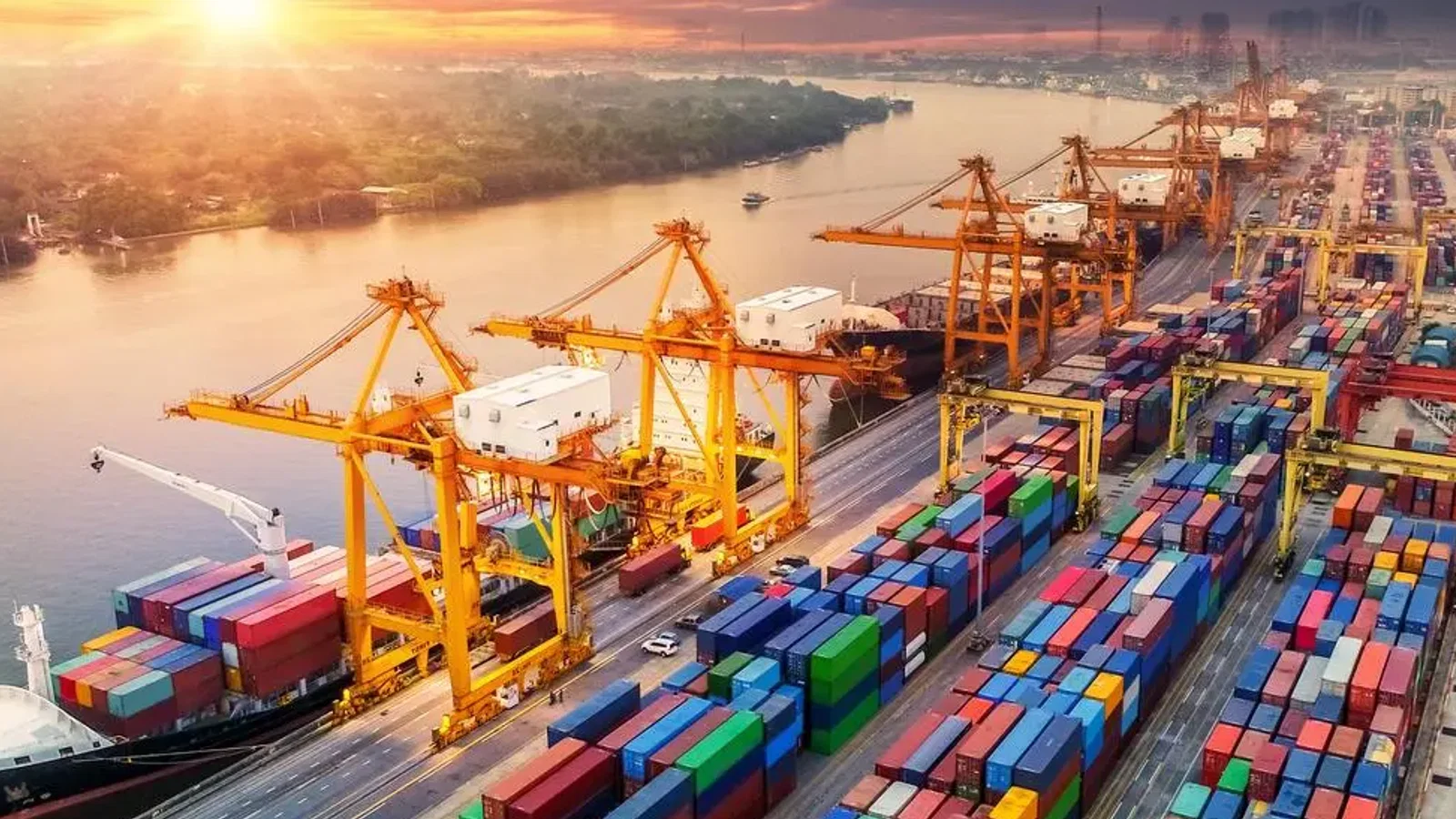 Commerce, Finance Ministries at odds over future of key export support schemes