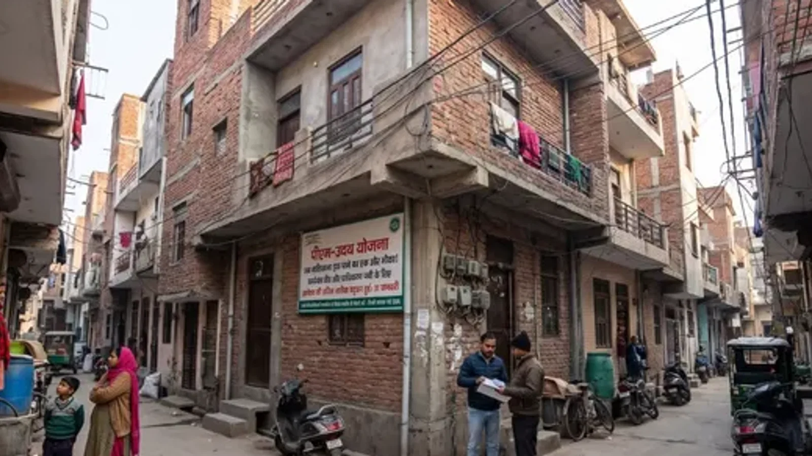 दिल्ली में पीएम-उदय योजना की अंतिम तिथि बढ़ी, DM ऑफिस में बने स्पेशल सेल; क्या है नई तारीख?