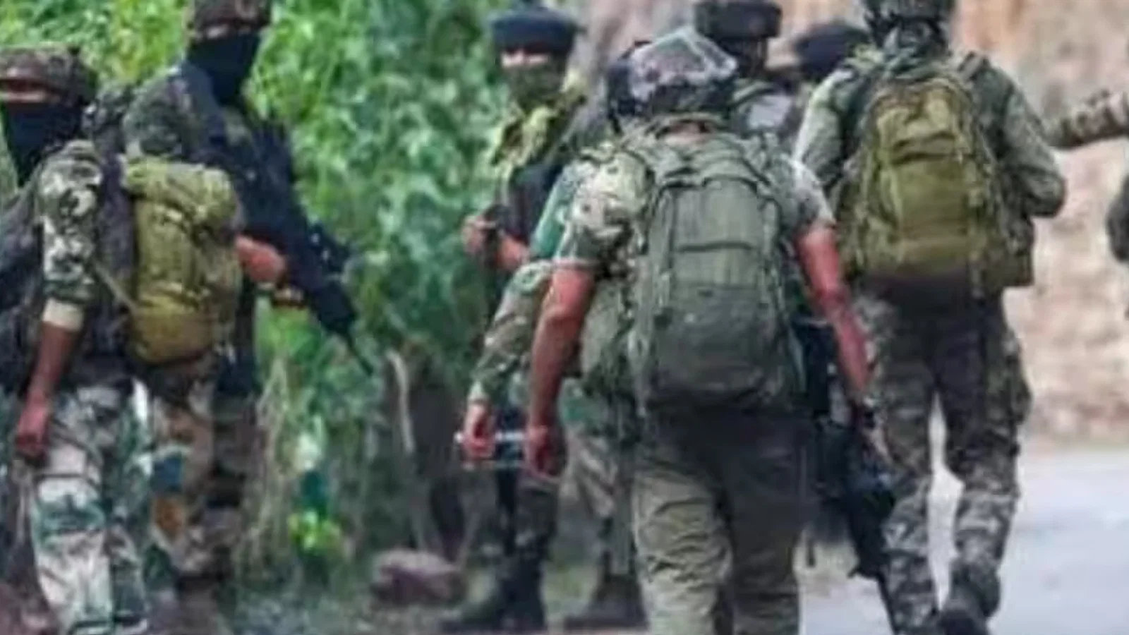 Encounter breaks out between security forces, terrorists in J&K’s Kupwara - घटनाक्रम से जुड़ा सत्यापित चित्र