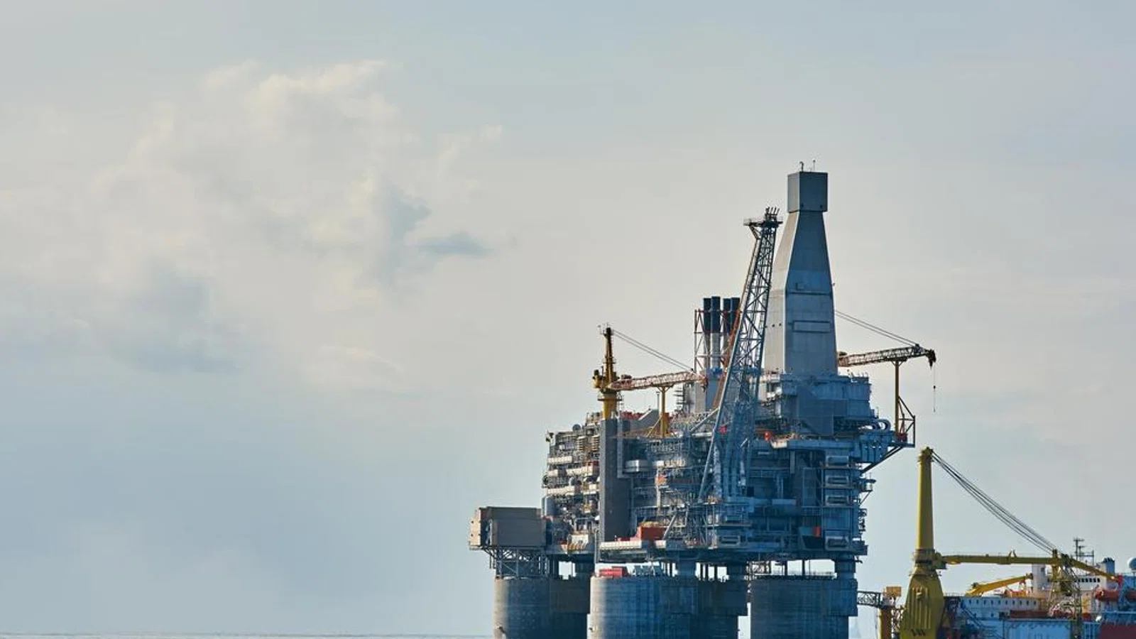 Samudra Manthan: Govt to bankroll half the cost of deepwater wells, but wants its money back from winners