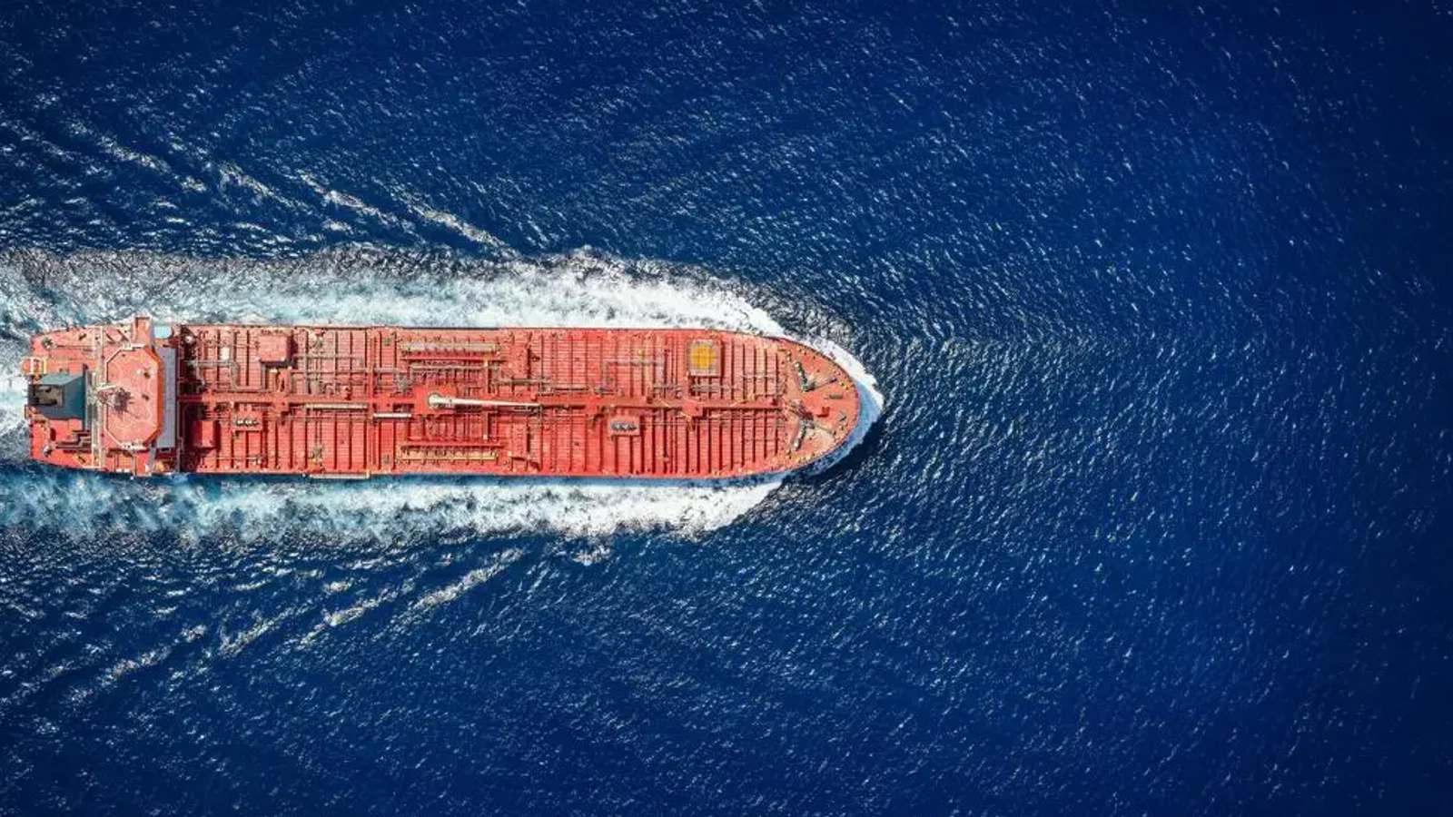 द न्यूज़ 100 डेस्क: Indian refiners' fuel exports to the West jump 43% as they keep processing Russian crude से जुड़ा समाचार चित्र