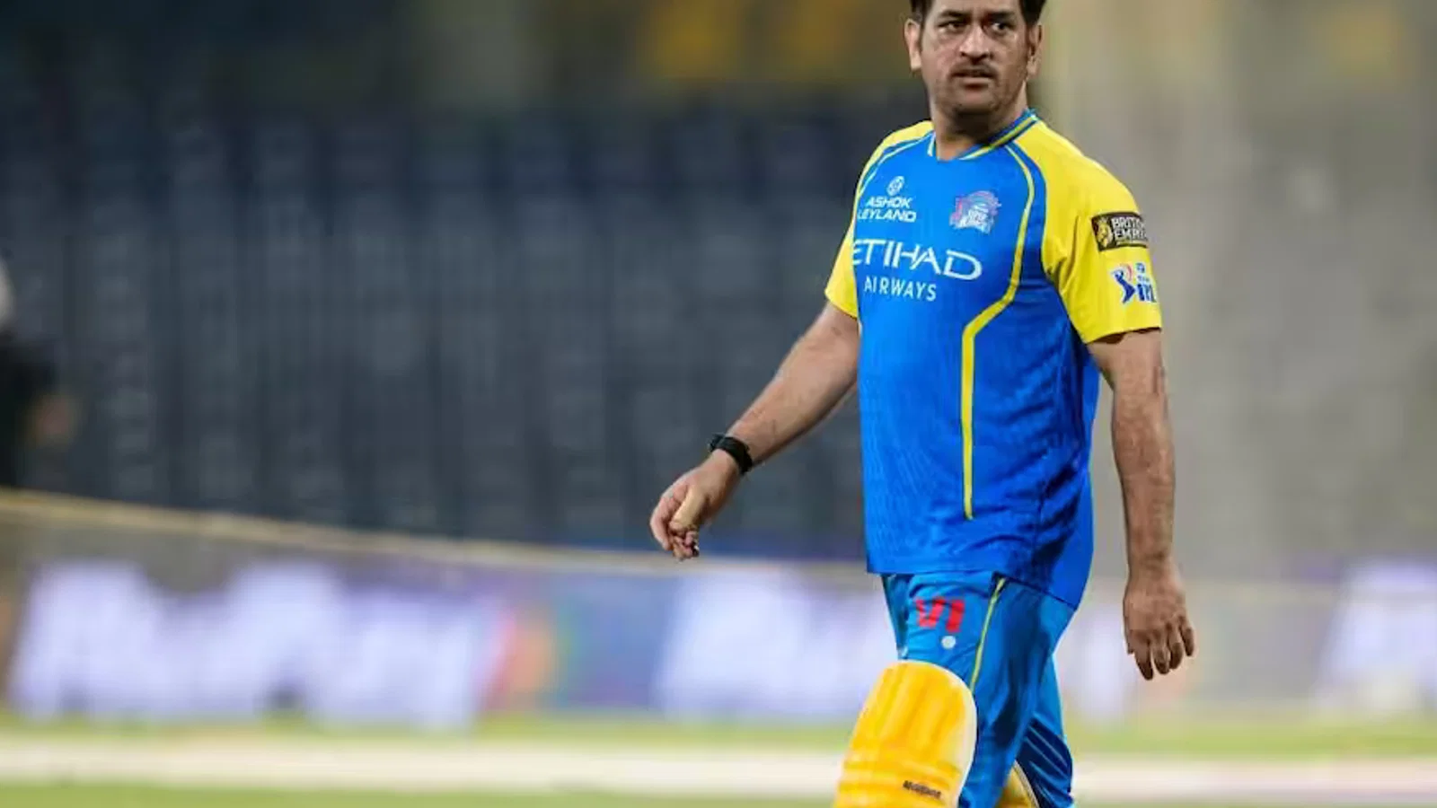 द न्यूज़ 100 डेस्क: IPL 2027 में एमएस धोनी खेलेंगे या नहीं? CSK से आ गया जवाब से जुड़ा समाचार चित्र