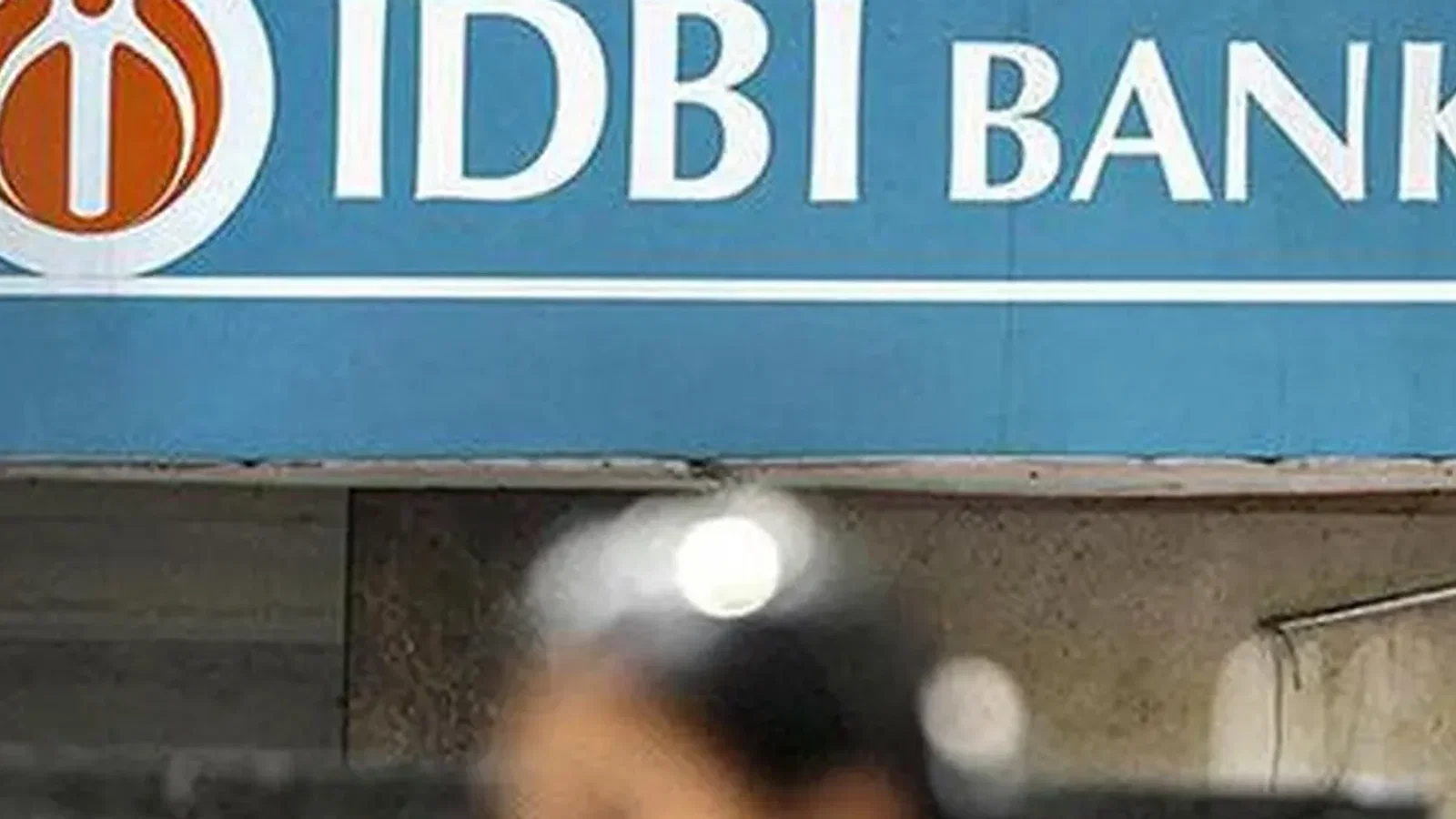 Fairfax's $6 Billion IDBI Bank Deal Signals Zest For भारत's Assets - घटनाक्रम से जुड़ा सत्यापित चित्र