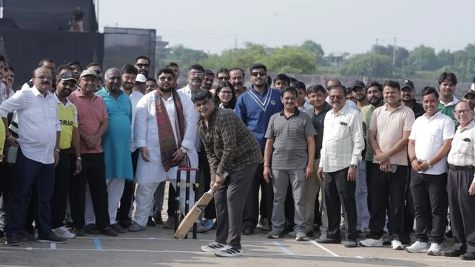 नीलम करवरिया कप: शहर पश्चिमी और फूलपुर की जीत: सागर शर्मा का अर्धशतक, विशाल ने 4 विकेट लेकर शहर उत्तरी