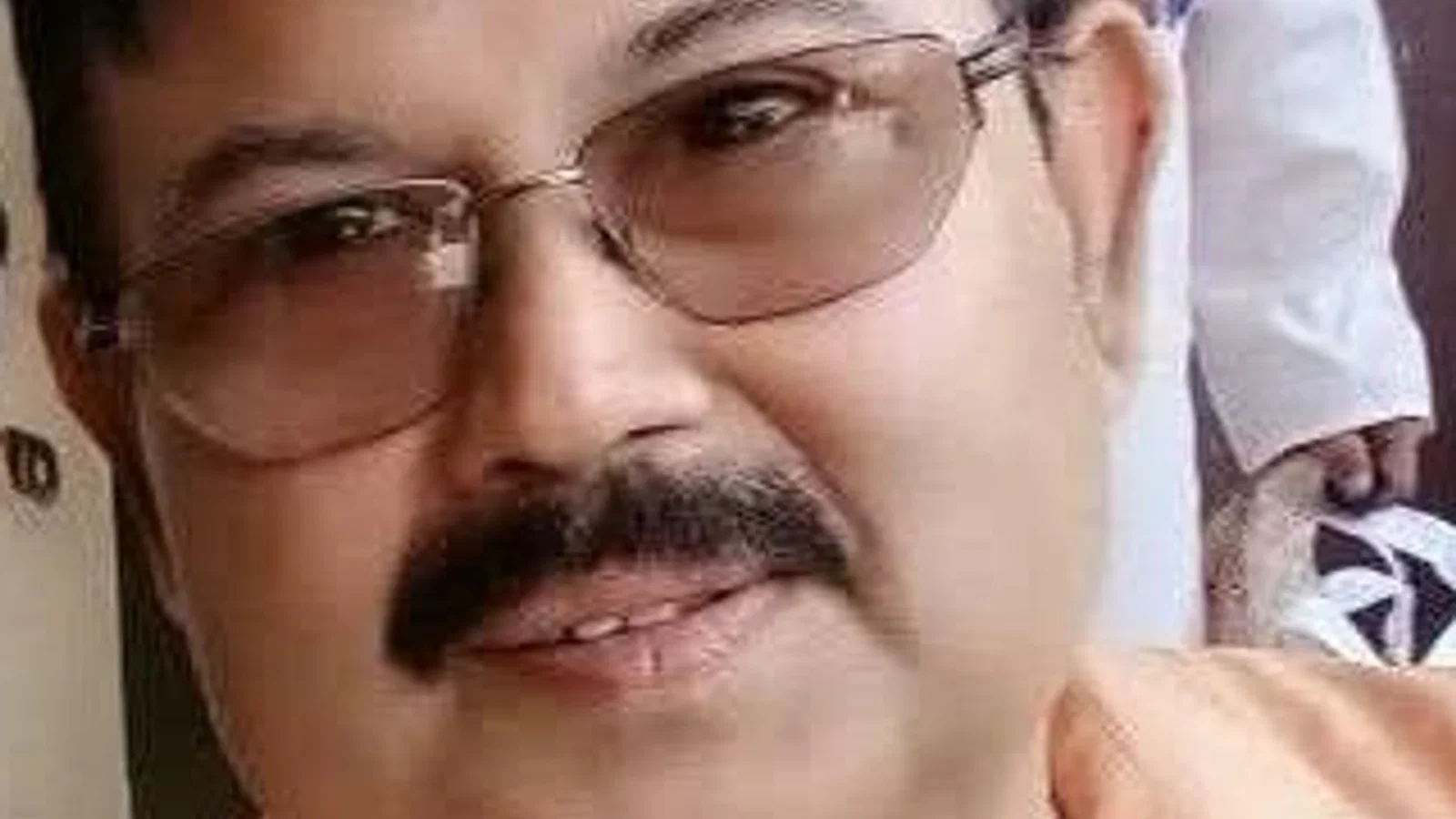 द न्यूज़ 100 डेस्क: ऑस्टियोपोरोसिस से हड्डियां कमजोर से जुड़ा समाचार चित्र