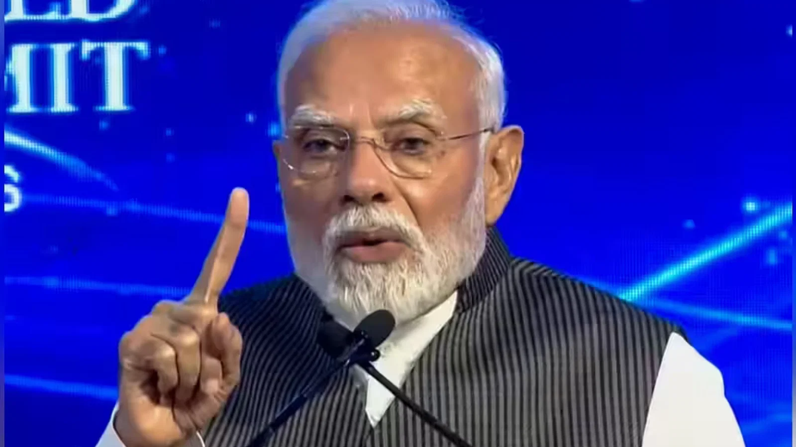 प्रधानमंत्री Modi calls for stronger global institutions; takes ‘failed product’ jab at Cong