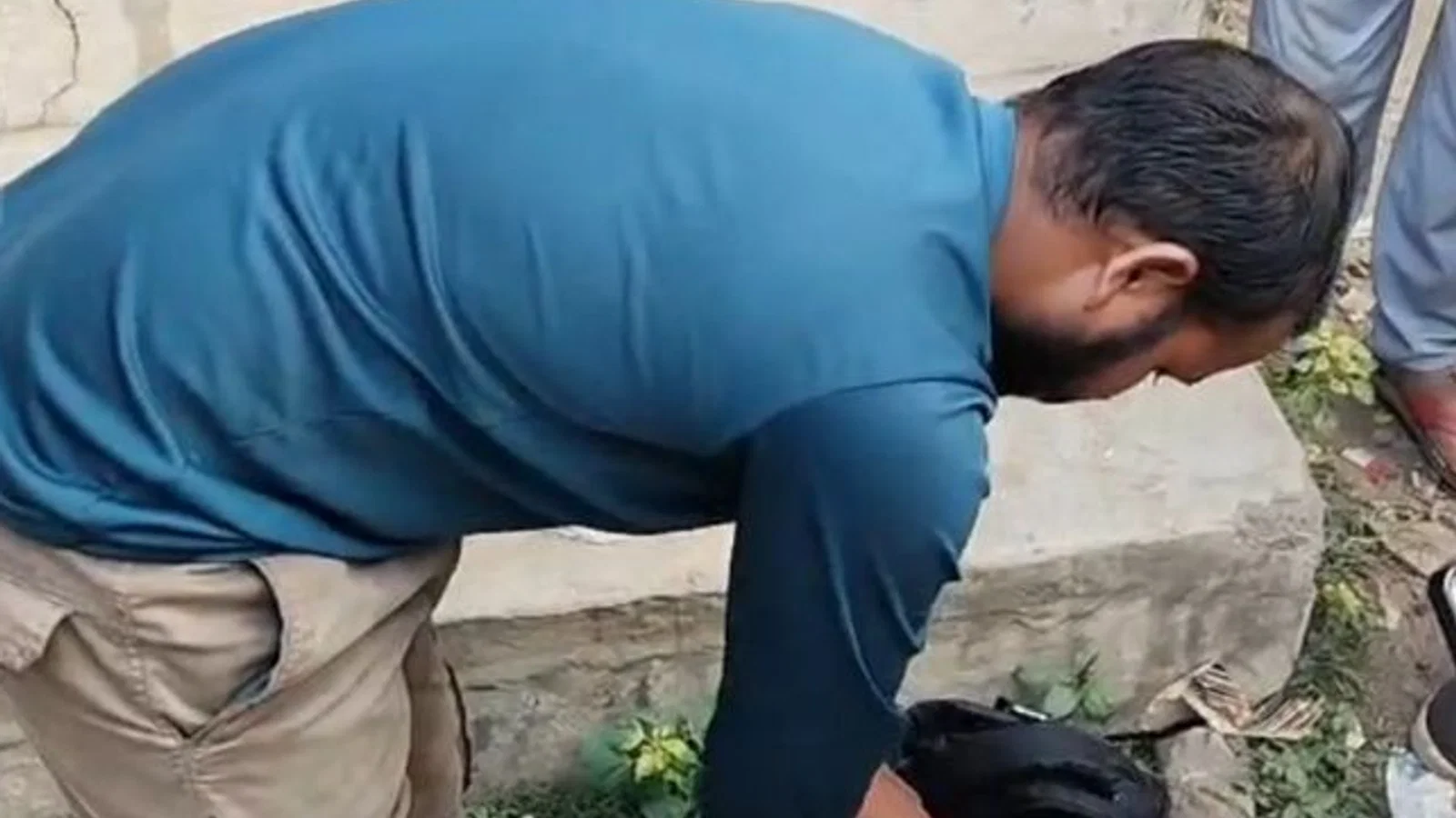 सरकारी गाड़ी से घर पहुंचाने का झांसा देकर ठगी: नागपुर से कोडरमा लौटे यात्री से 20 हजार नकद, चांदी की चेन