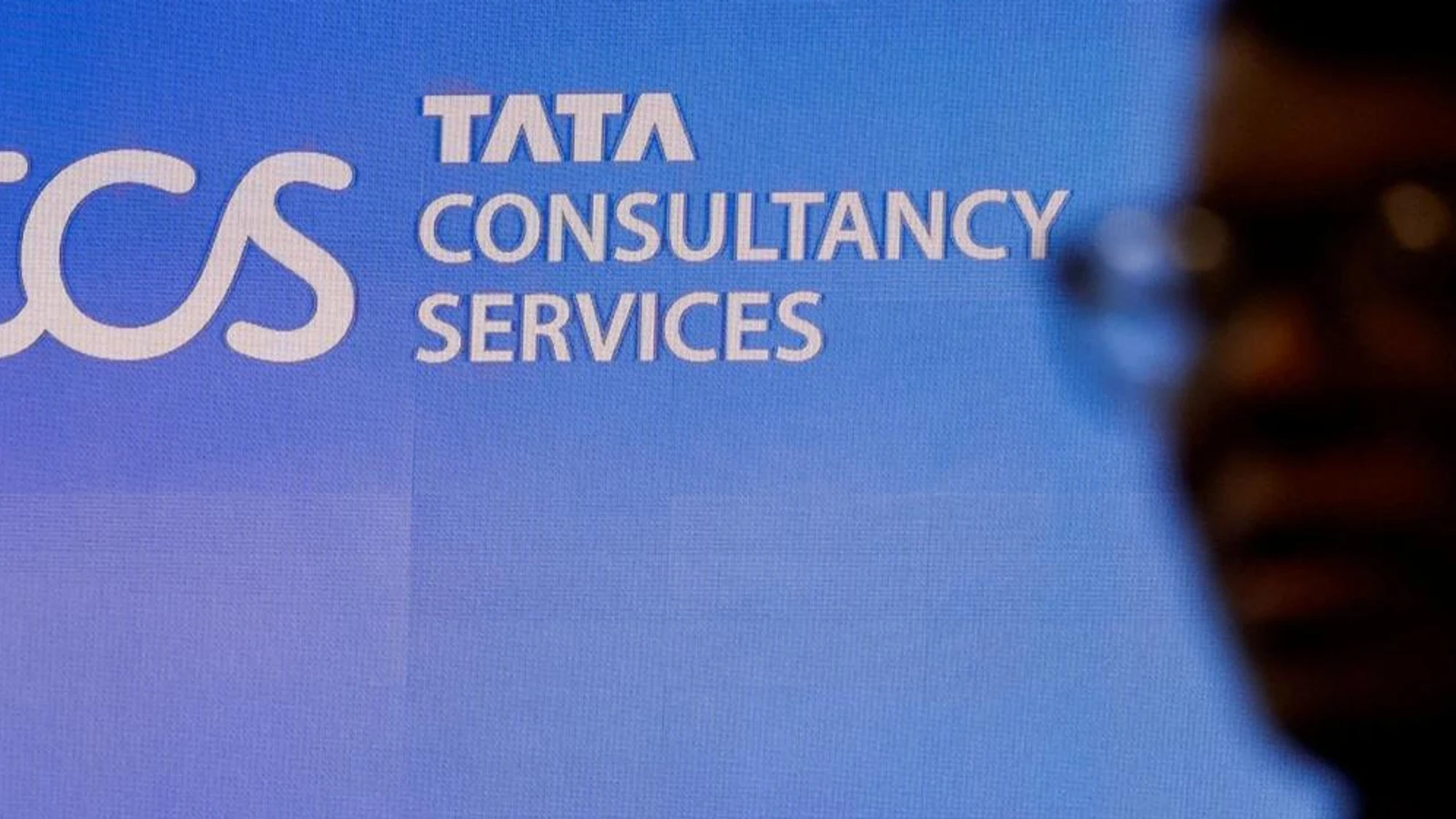 Suspension of U.S. green card programme will not impact workforce strategy: TCS पर बड़ी खबर व मुख्य बिंदु