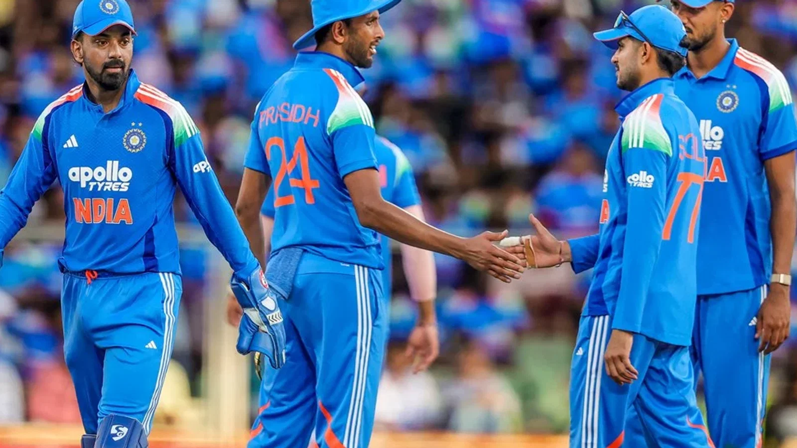 वनडे वर्ल्ड कप 2027 के लिए रहाणे ने भारत की पेस अटैक का किया चयन; बुमराह, सिराज, अर्शदीप समेत 5 गेंदबाजों को चुना