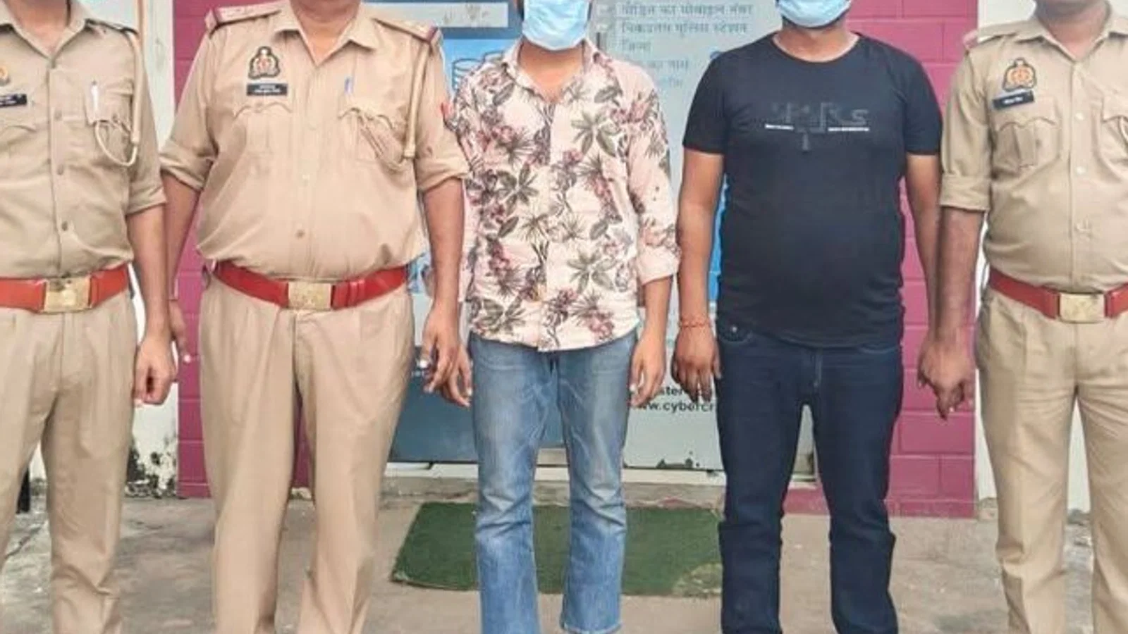 विदेश में नौकरी दिलाने के नाम पर 19लाख की ठगी: हरदोई साइबर पुलिस ने दो आरोपियों को किया गिरफ्तार